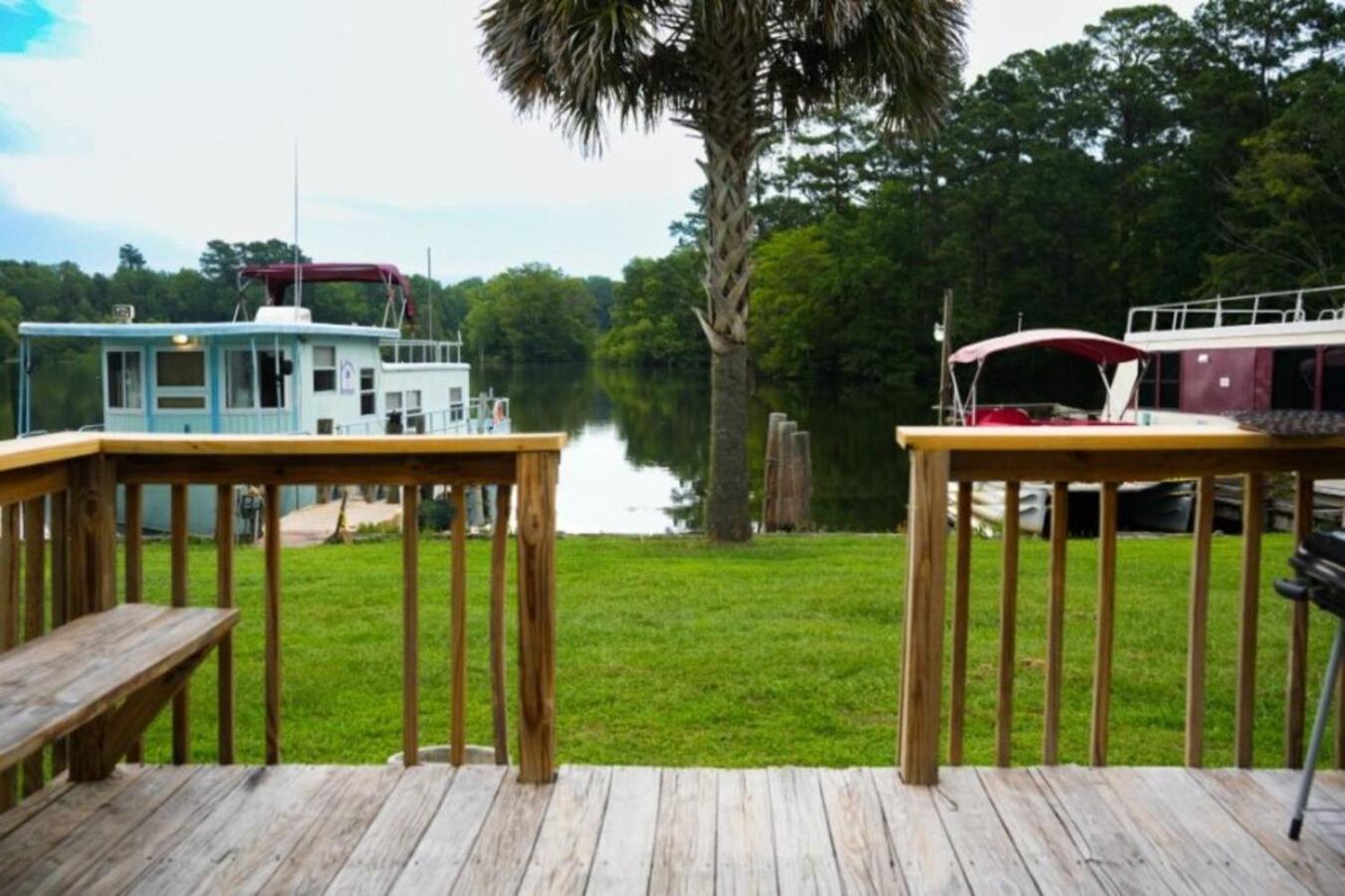 Bells Marina & Fishing Resort - Santee Lake Marion By I95 - Family Adventure, Pets On Request! Eutawville Exterior foto